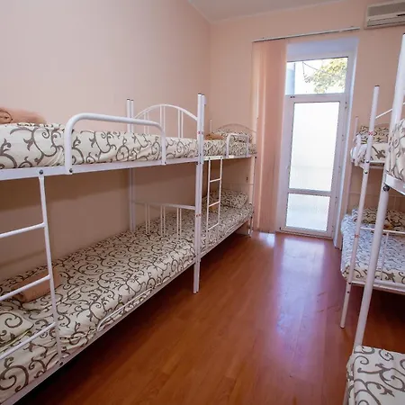 Comfort Hostel *